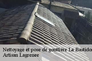 Nettoyage et pose de gouttière  la-bastidonne-84120 Artisan Lagrenee
