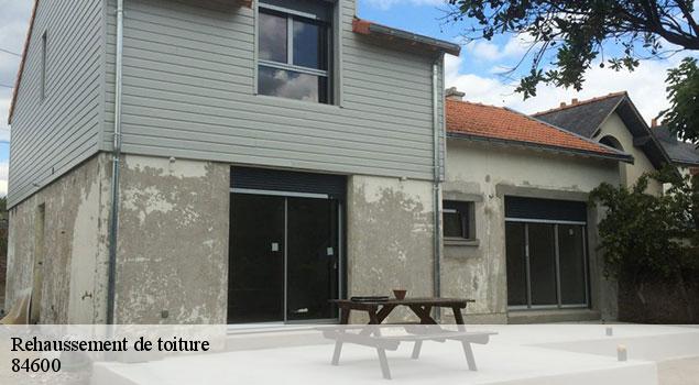 Rehaussement de toiture  valreas-84600 JS Renov Habitat 